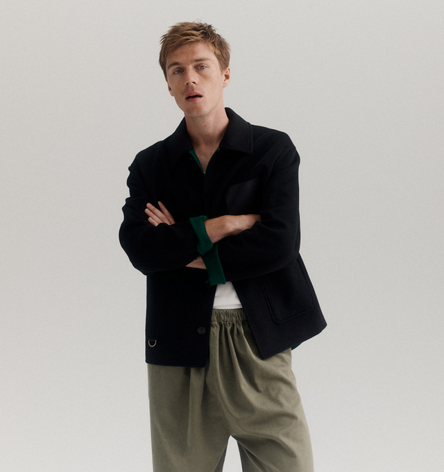 Image 3 of 5 - BLACK - Loewe Men's Workwear jacket crafted in double face wool cashmere. Regular fit, regular length featuring classical collar, LOEWE engraved horn buttons, button front fastening, two patch pockets, LOEWE engraved D-ring and LOEWE Anagram embossed leather patch pocket placed on the chest. Wool/Cashmere. Made in Italy. 