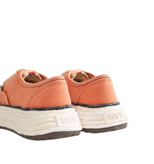 Image 3 of 5 - ORANGE - Maison Mihara Yasuhiro Baker 26 Bleached Canvas Low-Top Sneakers are crafted from a bleached cotton and feature the brand's signature sculpted OG sole, originally molded in clay by the designer. Main Material: Upper: 100% Cotton Canvas. Sole: Rubber. 