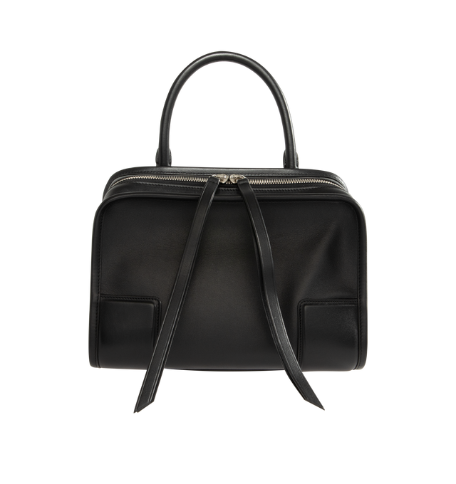 Image 4 of 5 - BLACK - Loewe Small Amazona 180 Bag in leather features a relaxed silhouette anchored by a single toron top handle, designed to be carried open, while a concealed closure secures the main compartment, three carry options: short handle, removable shoulder strap and crossbody, zip closure with two leather zip pullers, two compartments, main compartment closed with magnetic closure, internal flat pocket, left side d-ring for customization, nappa lambskin lining, and embossed double L branding. L 