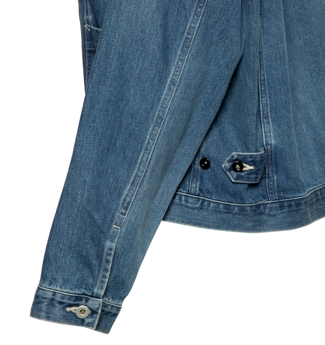 Image 3 of 3 - BLUE - CHIMALA Classic slightly cropped denim jacket with two front pleats for easier movement, a single hip pocket. Crafted from 100% cotton Japanese 13.4 oz selvedge denim woven on 1930's looms, natural indigo dye with a rinse wash. Made in Japan. 