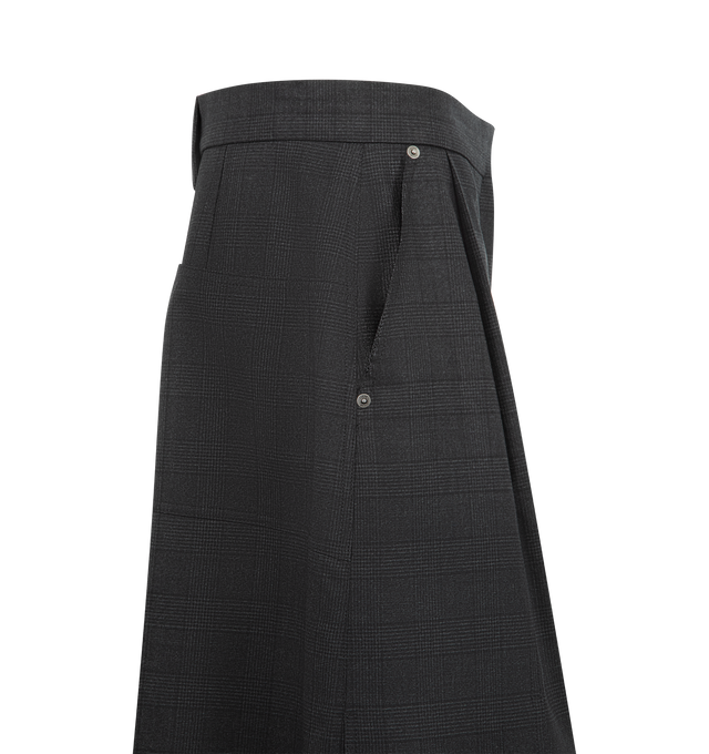 Image 3 of 3 - GREY - LOEWE Cargo Shorts in lightweight checked fluid wool tailoring featuring relaxed fit, knee length, mid waist, concealed zip fly, topstitched slash pockets, cargo pockets, maxi rear patch pockets and LOEWE embroidered patch placed at the back. Wool. Made in Italy. 