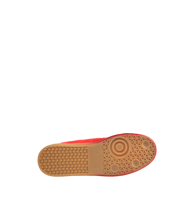 Image 4 of 5 - RED - MAISON MARGIELA Replica Sneakers featuring classic low-top silhouette, contrast of matte leather and a patent sprayed finish, streamlined sole, traditional lace-up construction and signature single white stitch. 100% calf leather. Made in Italy. 