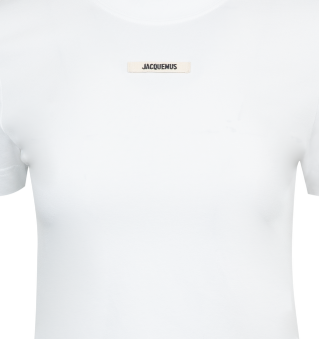 WHITE - JACQUEMUS Le T-Shirt Gros Grain featuring fitted shape, stretch cotton, ribbed crew neck and embroidered grosgrain logo on chest. 94% cotton, 6% elastane. Made in Portugal.