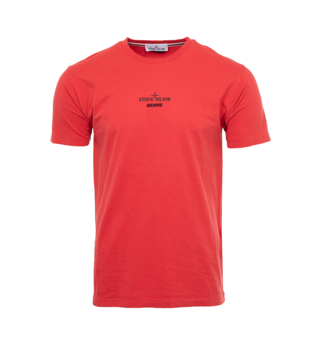 Image 1 of 4 - RED - STONE ISLAND Logo T-Shirt featuring crewneck, short sleeves and logo on chest. 100% cotton. 