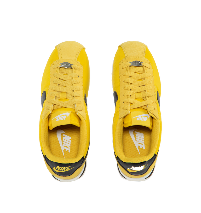 White and sales yellow nike cortez