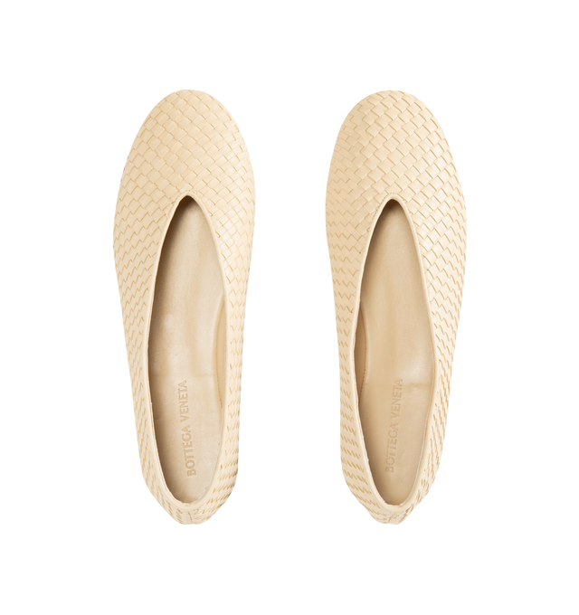 Image 4 of 4 - NEUTRAL - BOTTEGA VENETA Rosa Flat featuring woven lambskin leather with supple construction, smooth piping detail and rubber-injected leather outsole. Lambskin. Made in Italy. 