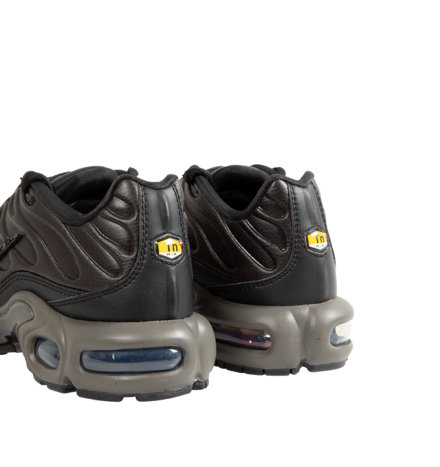 Nike air max plus premium shops men's shoe