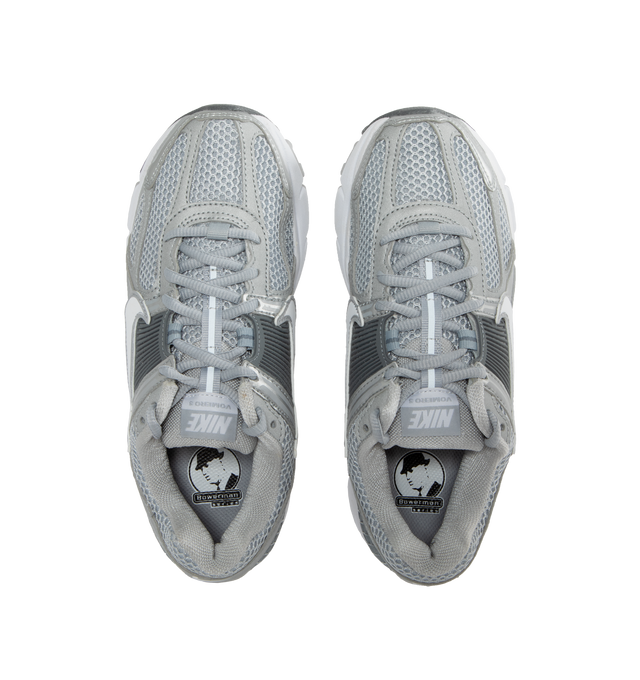 Image 5 of 5 - GREY - NIKE ZOOM VOMERO 5 features grey mesh with TecTuff and grey utilitarian overlays that are breathable and durable, cushlon foam with Zoom Air cushioning and rubber tread. 