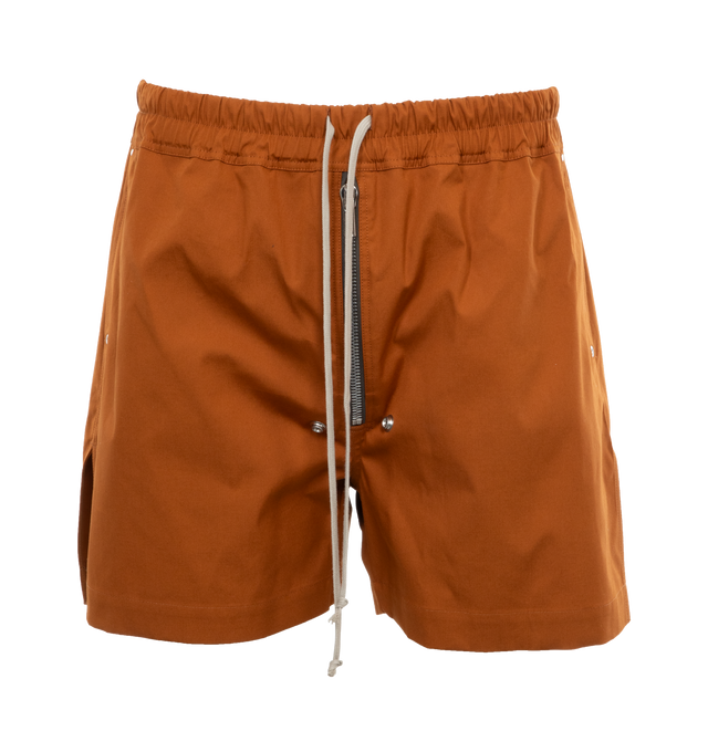 BROWN - RICK OWENS Bela Boxers in heavy cotton poplin in an above-knee length and loose fit. Featuring elasticized waist with drawstring, exposed center zipper with two-snap detail at the bottom, side pockets with eyelet and rivet detail and splits at the hem at the side seams.  97% COTTON + 3% ELASTANE.