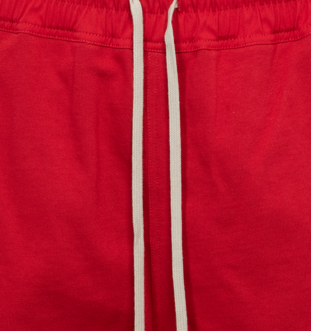 Image 4 of 4 - RED - RICK OWENS Lido Boxers featuring knee length, elastic waist with drawstring, side welt pockets and beveled side splits. 97% cotton, 3% elastane. 