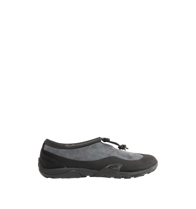 Image 1 of 5 - GREY - NEW BALANCE MT10T Shoe featuring suede and mesh upper, deconstructed ballerina-esque upper, ultra-lightweight feel with a rugged, outdoor-inspired aesthetic and Vibram outsole. 