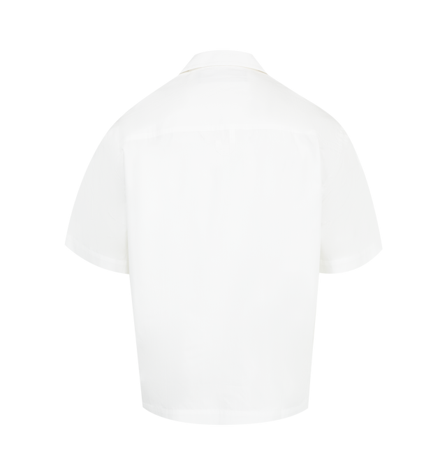 Image 2 of 2 - WHITE - Jacquemus bowling shirt crafted from cotton poplin featuring anchovy print, relaxed fit, camp collar, boxy elbow-length sleeves. 100% Cotton poplin. Made in Portugal. 