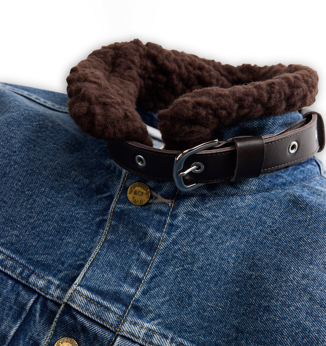 Image 5 of 5 - BLUE - Sacai X Levi's Men's Denim Jacket are crafted from a medium-dark wash cotton denim paired with contrasting plush faux-shearling/sherpa accents at the collar, cuffs, and hem. Main Material: 100% Cotton. Made in Japan. 