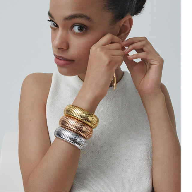 Image 2 of 4 - GOLD - SIDNEY GARBER Domed Cuff: 18K Yellow Gold Domed Cuff, size regular 56MM. Defined by sleek curves and flexible movement. 18k Yellow Gold Approximately 1in Wide.    