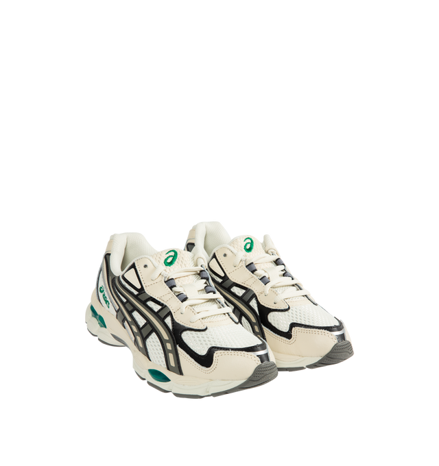 Image 2 of 5 - WHITE - ASICS GEL-NYC 2055 Sportstyle sneaker with early 2000s running shoe design influences in the upper's ASICS stripes, heel counter, and eyelet structure. Featuring GEL-CUMULUS 16 shoe's tooling system. Through a combination of lightweight foams and GEL technology inserts, this midsole formation helps create advanced underfoot comfort. Unisex style in men's sizing. 