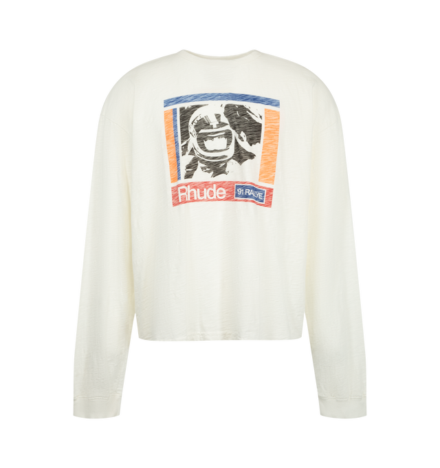 Image 1 of 2 - WHITE - Rhude Men's Helmethead Rallye Long Sleeve T-Shirt is crafted from cotton and features a vintage-inspired motorsport graphic at the front, signature Rhude logo detailing, and a relaxed silhouette with dropped shoulders. Designed with a classic crew neckline, long sleeves, and a boxy fit, this graphic style channels retro racing aesthetics through the brand's contemporary streetwear lens. Main Material: Cotton.  