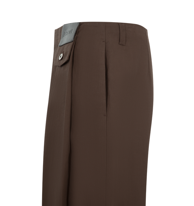 Image 3 of 3 - BROWN - LOEWE PAULA'S IBIZA Trousers in lightweight double face cotton linen featuring pleats at the front, relaxed fit, regular length, mid waist, straight leg, concealed zip fly, buttoned coin pocket, seam pockets, rear patch pocket and LOEWE embossed leather patch placed at the front. Linen/cotton. Made in Italy. 