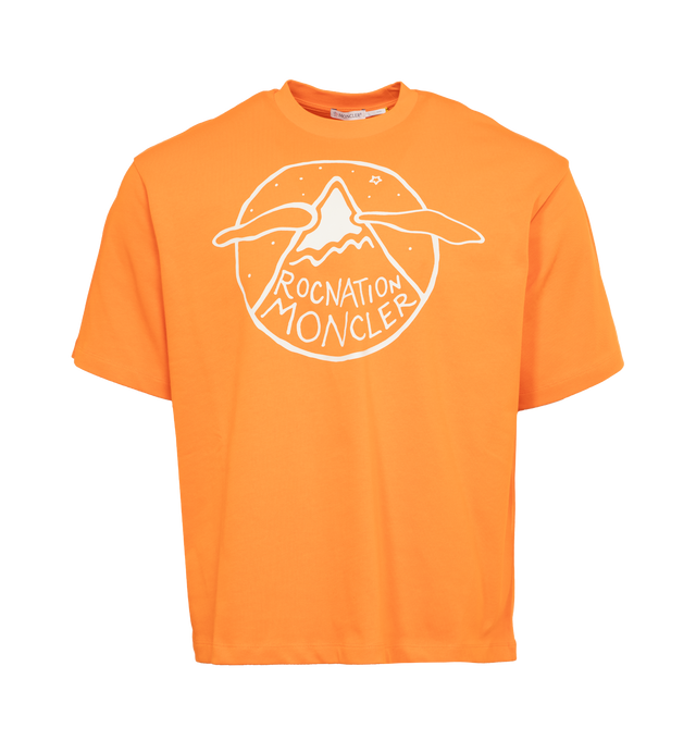 ORANGE - MONCLER GENIUS MONCLER X ROC NATION BY JAY-Z T-SHIRT is a short sleeve shirt that features the label of both brands on the center chest. Fits true to size. 100% cotton.