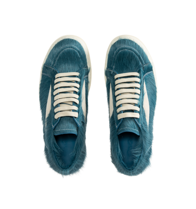 Image 5 of 5 - BLUE - Rick Owens Men's Vintage Sneaks are crafted from hairy suede and full-grain calf leather and feature an under-ankle silhouette with contrast stitching, a padded ankle, and the brand's signature shark-toothed bumper sole. Designed with eight-eyelet lace-up fastening, a toe cap, and a resized triangular leather appliqu at the side for a distinctive vintage-inspired look. Main Material: 100% Calf Leather. Lateral Details: 100% Cow Leather. Lining: 100% Calf Leather. Insole: 100% Calf Leat 