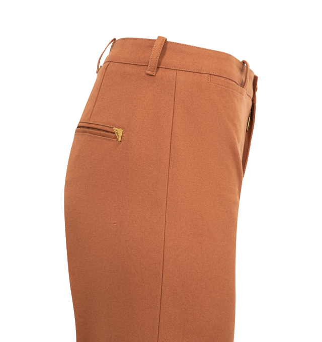 Image 3 of 3 - BROWN - CHLOE High-Rise Flared Tailored Pants in organic cotton canvas featuring front zipper, piped front & back pockets, belt loops, a gold-tone Horse Medal button and a Chlo logo triangle at the back. 100% cotton. 