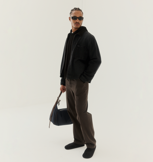 Image 2 of 4 - BROWN - THE ROW Ottis Pant in Cotton and Cashmere featuring mid-rise, button zip closure, straight leg, side slash pockets and buttoned back welt pockets. 95% cotton, 5% cashmere. Made in Italy. 