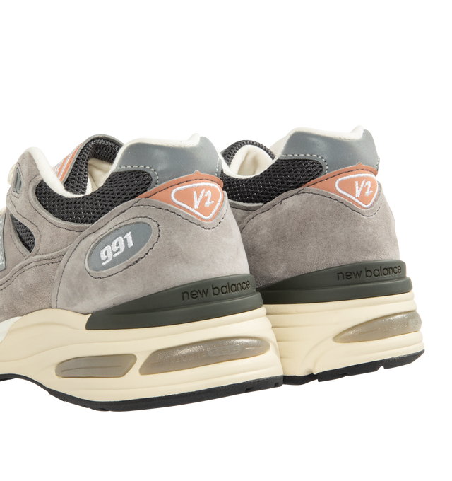 Image 3 of 5 - GREY - NEW BALANCE Made in UK 991v2 Sneaker featuring pigsuede and synthetic overlays, nylon mesh, FuelCell foam, ENCAP midsole cushioning combines lightweight foam with a durable polyurethane rim, semi-translucent ABZORB SBS pods, N logo features debossed line details, reflective details  and embroidered v2 tongue branding. 