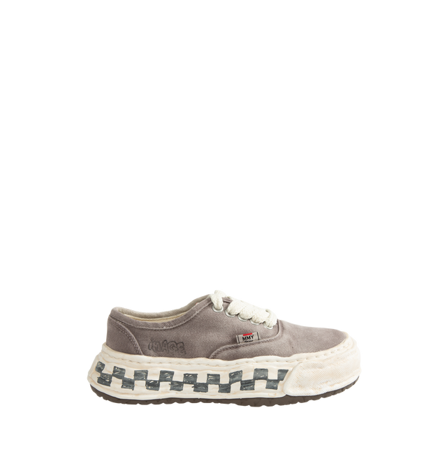 Image 1 of 5 - GREY - Maison Mihara Yasuhiro Men's Baker26 Graffiti Sole Low-Top Sneakers feature the brand's signature OG sole with graphic details, a graffiti-printed canvas upper, and a bold low-top silhouette for a contemporary statement look. Main Material: 100% Cotton Upper. Sole: Rubber. 