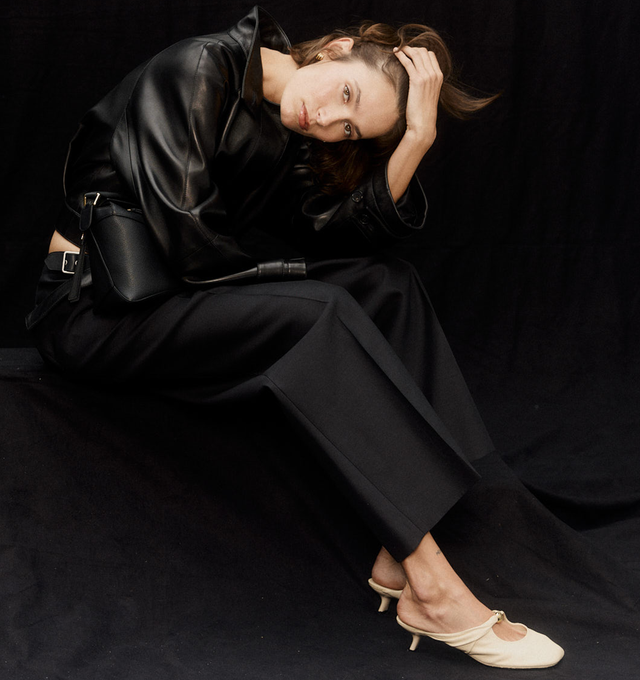 Image 4 of 6 - BLACK - Loewe Women's Trousers in medium-weight wool and silk tailoring featuring a gathered front with a leather belt detail. Regular fit, regular length, mid waist, straight leg, side zip fastening, seam pockets, buttoned rear jet pocket, pressed creases at the front, LOEWE embossed leather patch placed at the back. Wool/Silk. Made in Italy. 