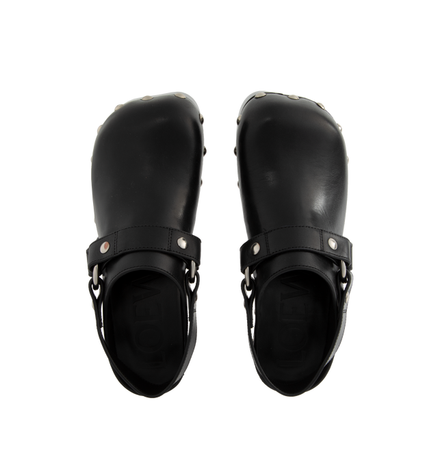 Image 4 of 5 - BLACK - LOEWE Clog in vegetal-tanned calfskin with a chunky monoblock sole and all around studs on the upper, a slingback strap and slanted heel. Featuring 70mm heel with lasered Anagram on the back of the heel, leather insole and outsole. Made in : Italy. 