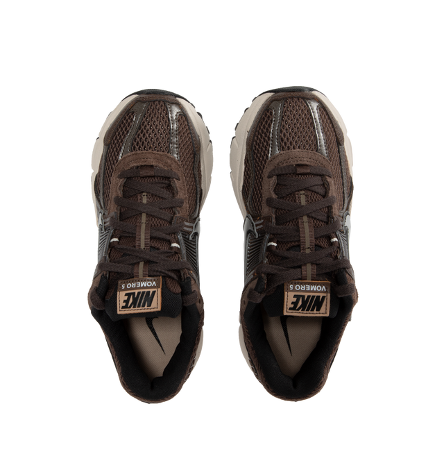 Image 5 of 5 - BROWN - Nike Zoom Vomero 5 feaures Mesh with TecTuff and utilitarian overlays that are breathable and durable, cushlon foam with Zoom Air cushioning and rubber tread. 