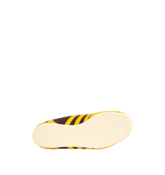 Image 4 of 5 - YELLOW - ADIDAS Japan Lo Brain Dead Sneaker featuring layered suede flame forms stitched onto the toe box and heel foxing, leather upper with toe box perforations, classic 3-Stripes branding and slim, flexible outsole. 