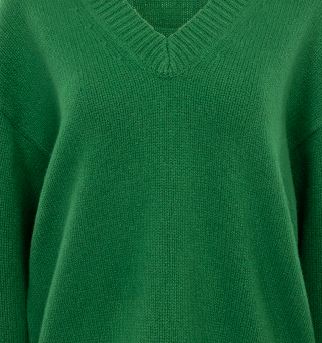 V-NECK WOOL CASHMERE KNIT (WOMENS)
