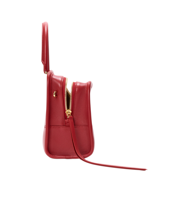 Image 7 of 18 - RED - Loewe Small Amazona 180 Bag in leather features a relaxed silhouette anchored by a single toron top handle, designed to be carried open, while a concealed closure secures the main compartment, three carry options: short handle, removable shoulder strap and crossbody, zip closure with two leather zip pullers, two compartments, main compartment closed with magnetic closure, internal flat pocket, left side d-ring for customization, nappa lambskin lining, and embossed double L branding. Le 