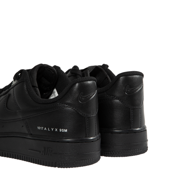 BLACK - NIKE AF-1 Low x ALYX featuring signature leather overlay, air-cushioned midsole and star-studded pivot-circle tread of the original AF-1, ALYX's design premium tumbled leather, metal eyelets, lace dubraes and a branded lateral heel stamp.