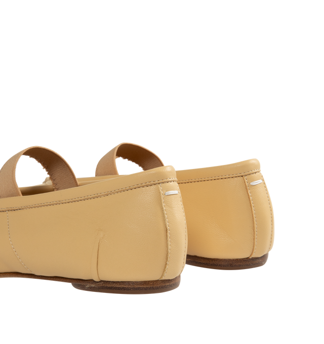 Image 3 of 4 - NEUTRAL - Maison Margiela Tabi Ballerina Flat crafted in leather with handmade folds, the ballerinas featuring a distressed elastic band and the Tabi split-toe, inspired by the traditional 15th century Japanese sock bearing the same name. 100% lamb leather. Made in Italy. 