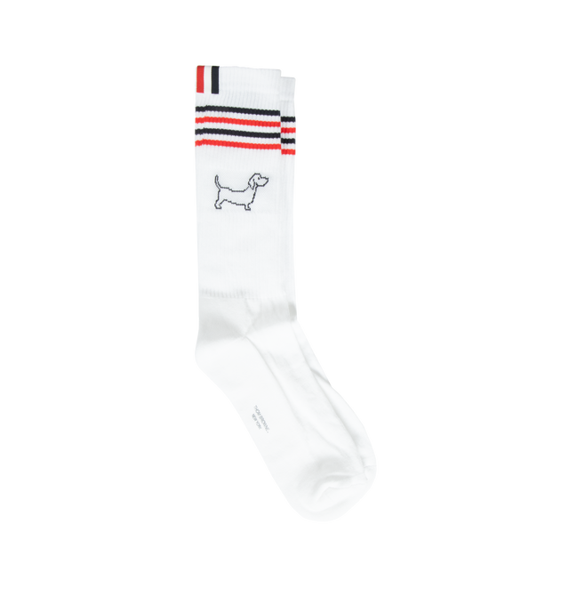 WHITE - THOM BROWNE Hector Icon Athletic Socks featuring tricolor flag at rib knit cuffs, intarsia stripes and graphic at cuffs and logo printed at sole. 71% cotton, 26% polyamide, 3% elastane. Made in Italy.