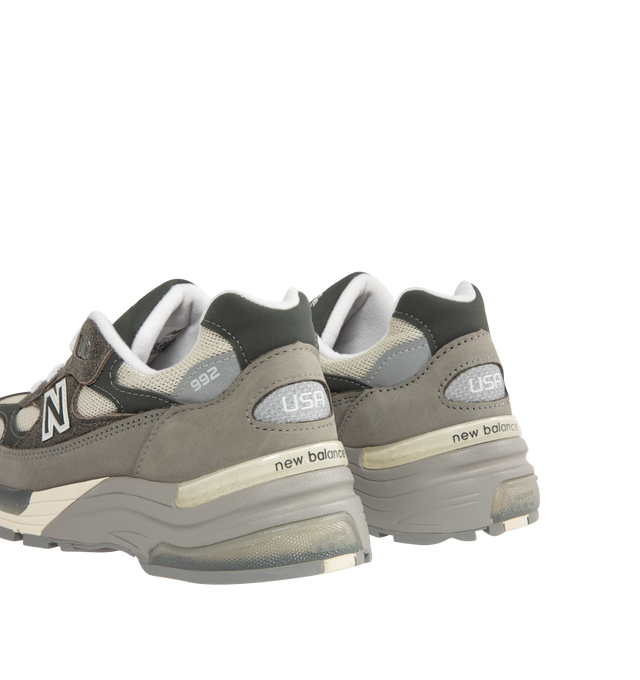 Image 3 of 5 - GREY - NEW BALANCE Made in US 991v2 Sneaker featuring FuelCell foam, ENCAP midsole cushioning, semi-translucent ABZORB SBS pods, N logo with debossed line details, reflective details, embroidered v2 tongue branding, mesh upper and pigsuede and synthetic overlays. 