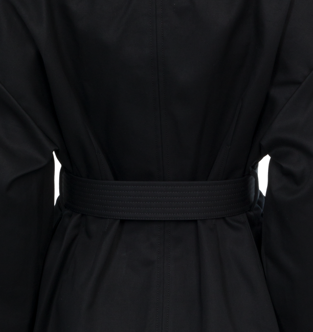 Image 5 of 5 - BLACK - WARDROBE.NYC signature Parka reimagined and cut in a durable, midweight Italian cotton chosen for its' ability to retain structure. Featuring a signature cinched waist design, with a removable custom D-ring belt. Other fine details include a classic collar with hook and eye closure, four functional front flap pockets, buttoned cuffs and a covered placket closure with zippers and snaps. Outer: 100% Cotton, Lining: 100% Viscose. Made in Slovakia. 