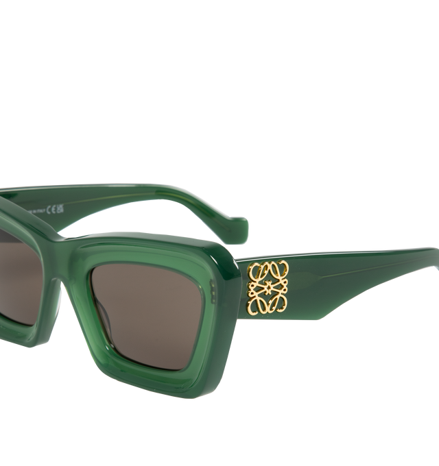 Image 3 of 3 - GREEN - LOEWE Cateye Sunglasses featuring cateye shaped frames in acetate with faceted edges, polarised lenses and a metal Loewe Anagram on the arm. 100% UVA/UVB protection. 