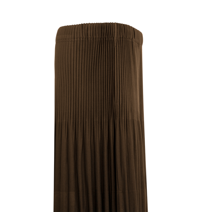 Image 3 of 3 - BROWN - Issey Miyake Men's shorts designed for portability and lightweight comfort, with the quick-drying properties unique to polyester. Featuring elastic drawstring waist, pockets on both sides and button-fly design. 100% Polyester. Made In Japan. 
