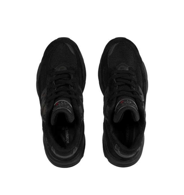 Image 5 of 5 - BLACK - New Balance Made in USA 990V6 running shoe features a black mesh upper, with black synthetic overlays, and black suede mudguard, ENCAP midsole cushioning, padded collar and lace up style. 