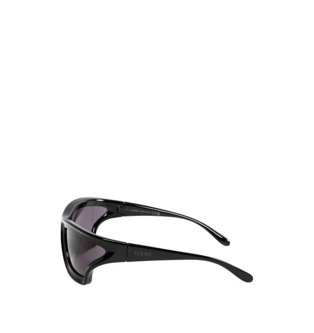 Image 2 of 5 - BLACK - LOEWE PAULA'S IBIZA Sporty Mask Sunglasses featuring oversized wrap-around shape. 100% UV protection.  