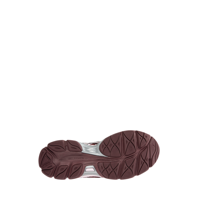 Image 4 of 5 - RED - ASICS Gel-Cumulus 16 Sneaker featuring breathable mesh underlays, 2010s design aesthetics, FLUIDRIDE technology, rearfoot and forefoot GEL technology and lace up closure.  