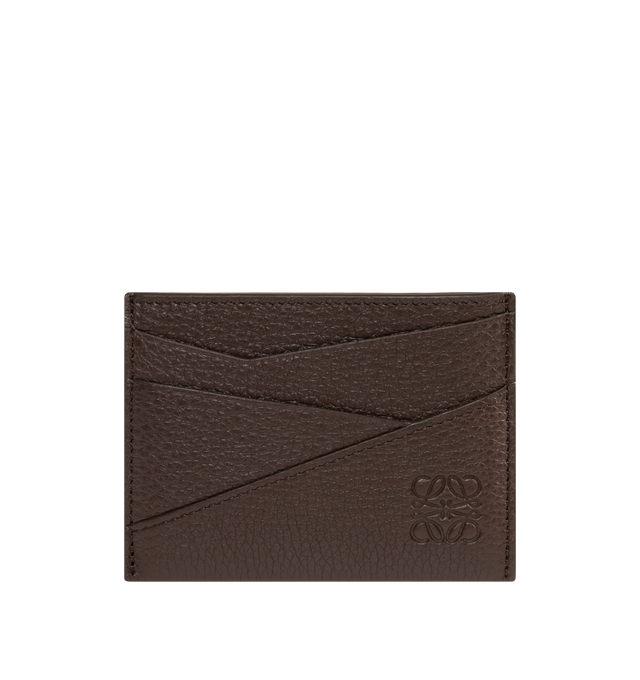 Image 1 of 3 - BROWN - Cardholder inspired by the Puzzle bag's distinctive geometric pattern. This version is crafted in classic calfskin. Four card slots, one central pocket. Calfskin lining, embossed Anagram. Made in Spain. 