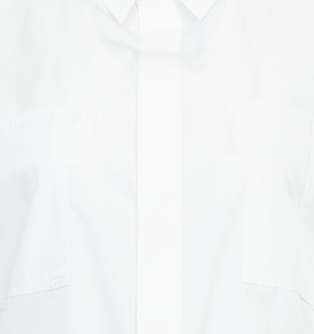 Image 3 of 3 - WHITE - SACAI Thomas Mason Cropped Poplin Shirt featuring partially concealed button and snap fastenings through front, sleeveless, collar, front patch pockets and drawstring waist. 100% cotton. 
