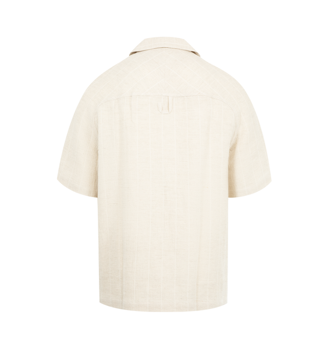 Image 2 of 2 - WHITE - JACQUEMUS Fonccio Shirt featuring ribbed jacquard bowling shirt, relaxed fit, textured cotton-linen, camp collar, boxy elbow-length raglan sleeves, embroidered J on the the sleeve, back yoke with "J" loop and mother-of-pearl buttons. 64% cotton, 36% linen. Made in France. 
