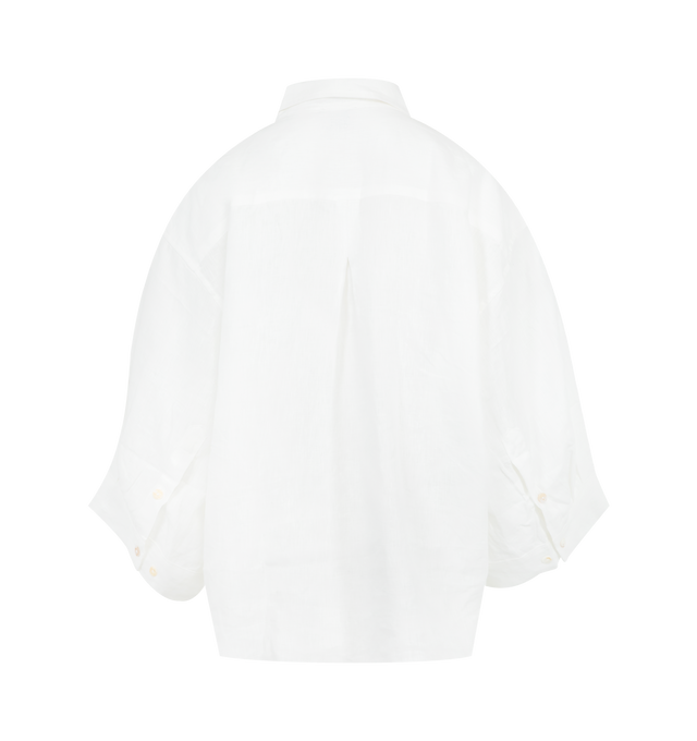 Image 3 of 6 - WHITE - DEIJI STUDIOS 03 Set featuring an oversized box fit linen shirt with wide arms and a front pocket. Mid rise, loose fitting boxer style shorts with a faux button down fly and an elastic waist for extra comfort. 100% OEKO-TEX 100 certified, GOTS certified organic and EU certified stone washed french linen. 