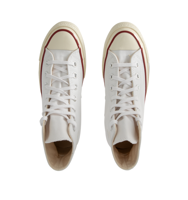 Image 5 of 5 - WHITE - CONVERSE Chuck 70 Vintage Canvas featuring durable canvas upper, OrthoLite cushioning, egret midsole, ornate stitching, rubber sidewall, iconic Chuck Taylor ankle patch and vintage All Star license plate. 