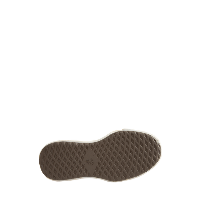 Image 4 of 5 - ORANGE - Maison Mihara Yasuhiro Baker 26 Bleached Canvas Low-Top Sneakers are crafted from a bleached cotton and feature the brand's signature sculpted OG sole, originally molded in clay by the designer. Main Material: Upper: 100% Cotton Canvas. Sole: Rubber. 