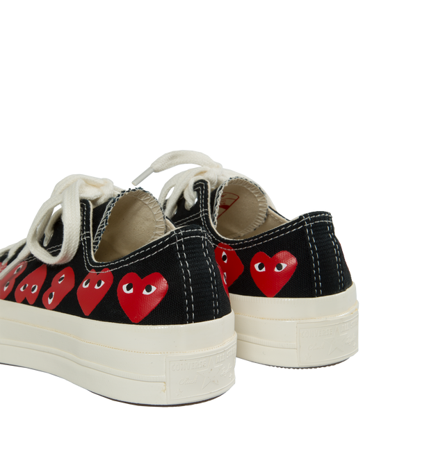 Converse with heart mens best sale